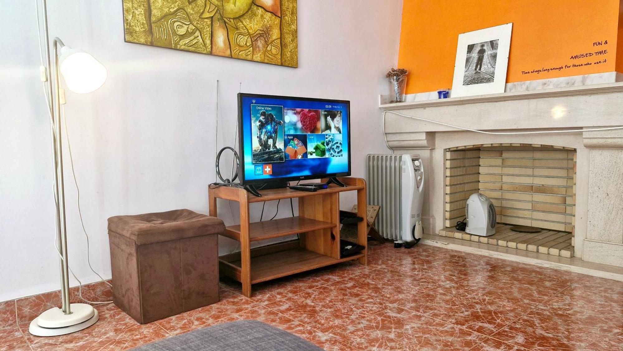 Ferienwohnung Enjoy Lisbon Cascais Sintra 1200 Metres To Metro Blue Line Sintra Rail Line Free Parking Amadora Exterior foto